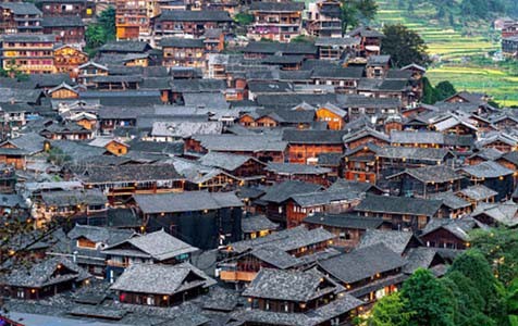 游仙6种常见的外墙仿石漆施工工艺！